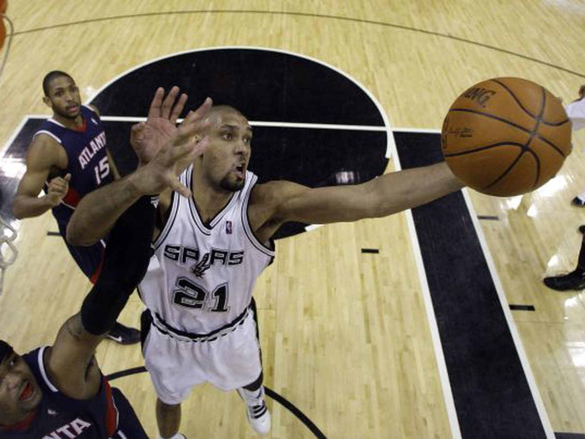 Tim Duncan kraľoval pod košmi