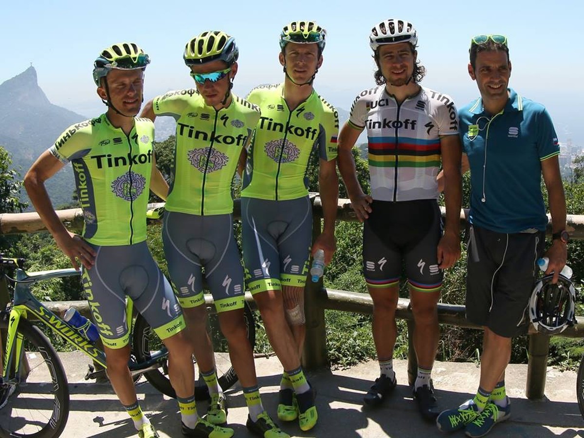 Peter Sagan s tímovými kolegami z Tinkoffu