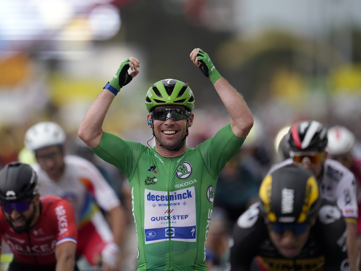 Mark Cavendish víťazom 10. etapy Tour de France