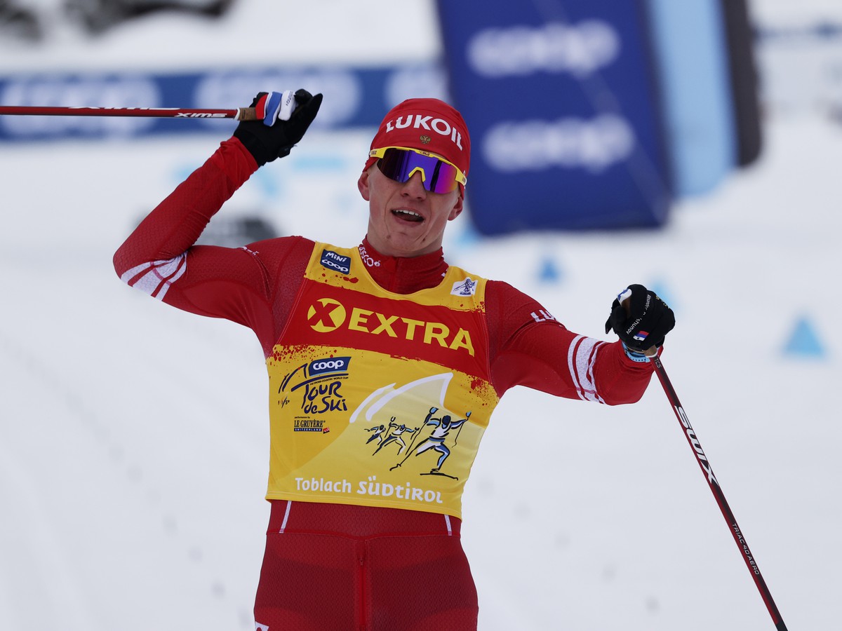 Ruský bežec na lyžiach Alexander Boľšunov