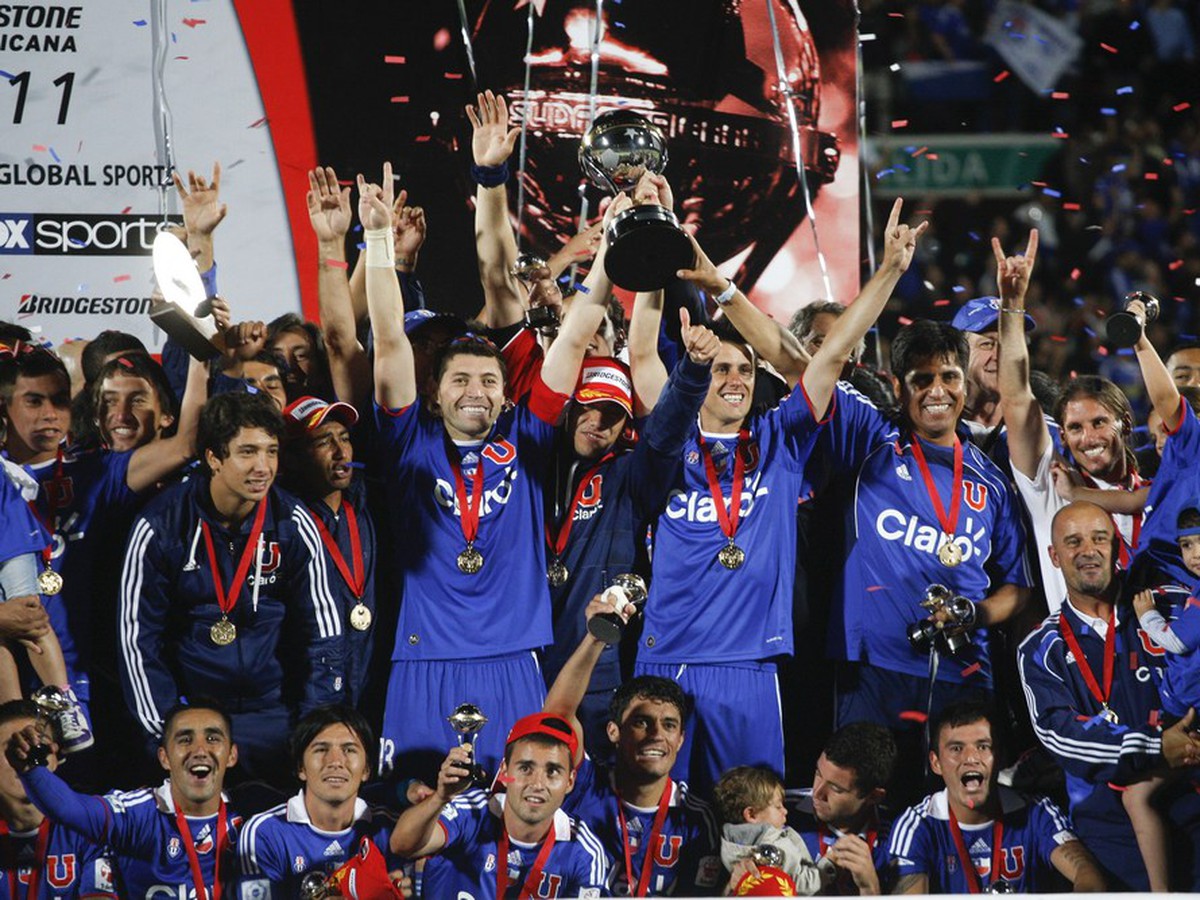 Víťazné oslavy hráčov Universidad de Chile po triumfe v juhoamerickej pohárovej súťaži Copa Sudamericana (14.12.)