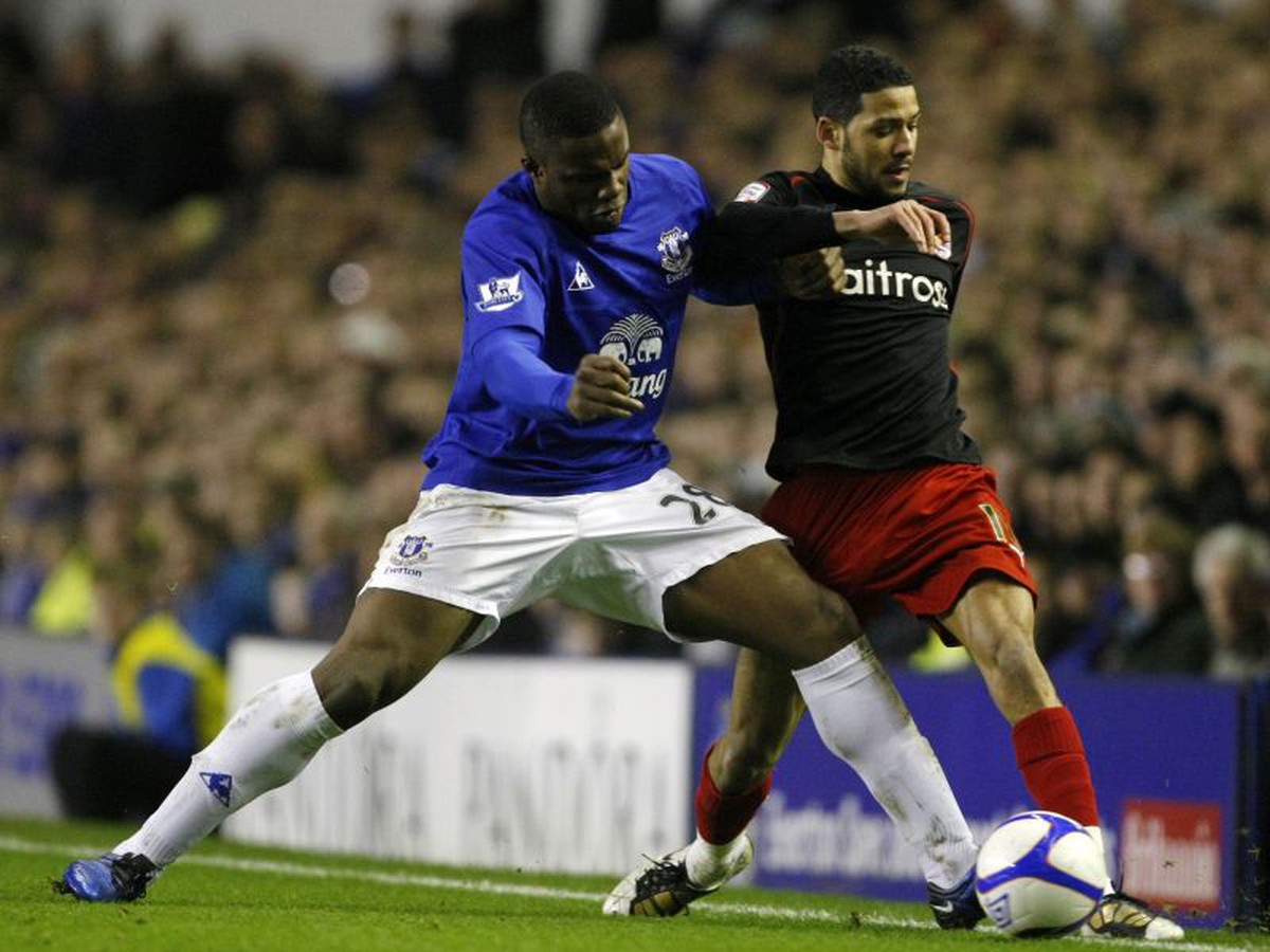 Anichebe a McAnuff