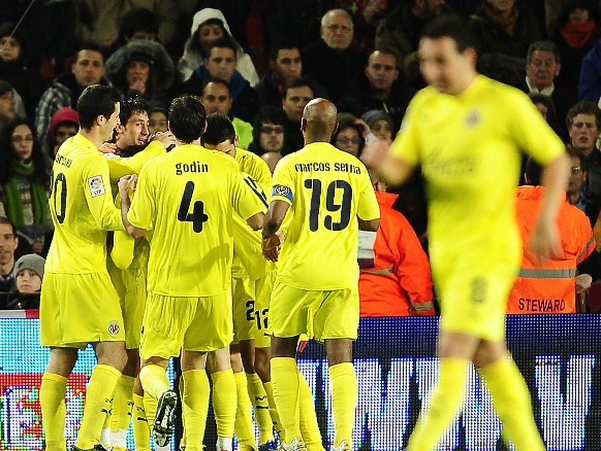 Futbalisti Villarealu sa radujú po góle