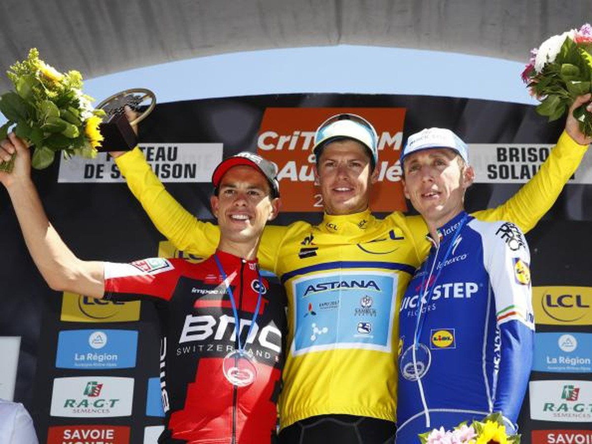 Jakob Fuglsang sa stal nečakaným víťazom Critérium du Dauphiné