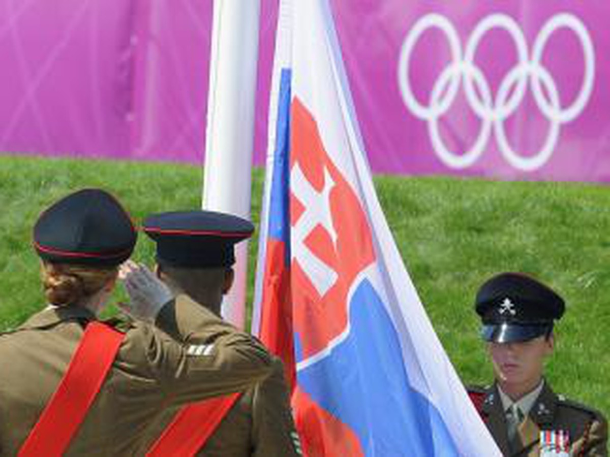 Vztýčenie vlajky Slovenska v Londýne