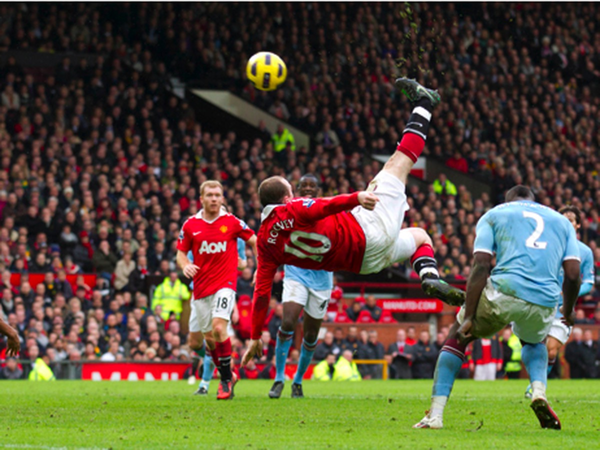 Wayne Rooney vystrihol parádny gól