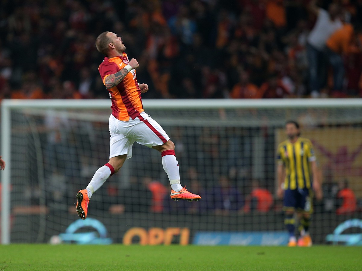 Wesley Sneijder a jeho gólové oslavy