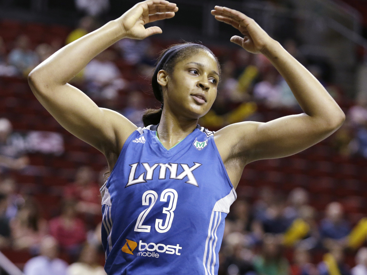 Americká basketbalistka a jedna z najlepších hráčok v histórii WNBA Maya Moorová