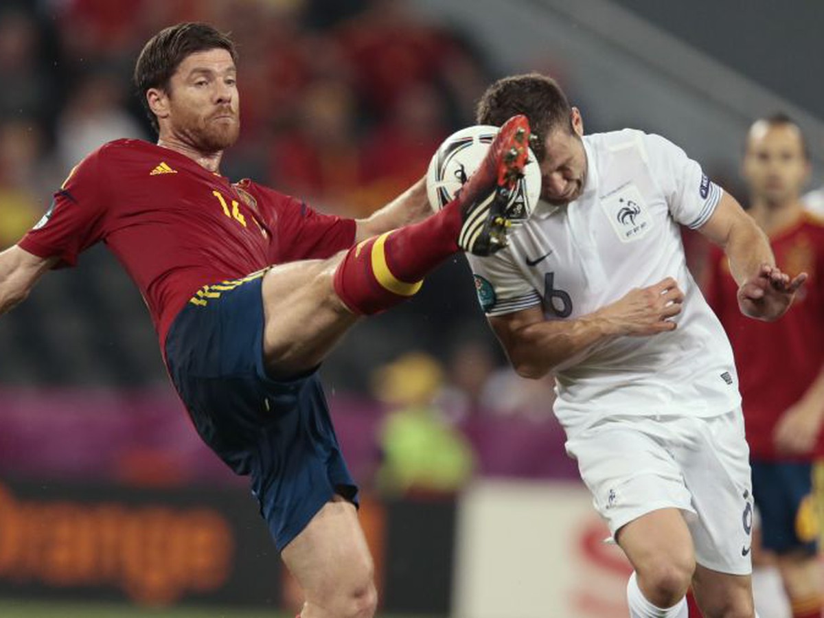 Dvojgólový hrdina Xabi Alonso a Yohan Cabaye