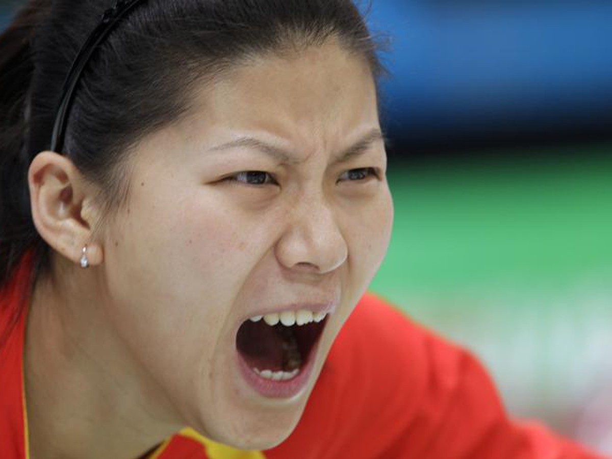 Yin Liu kričí na spoluhráčky