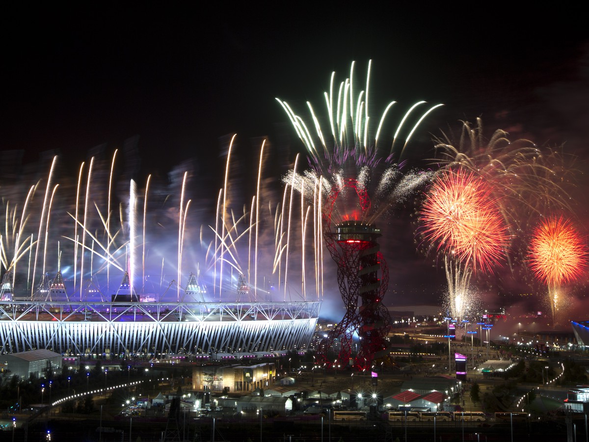Olympijský štadión počas záverečného ceremoniálu OH 2012