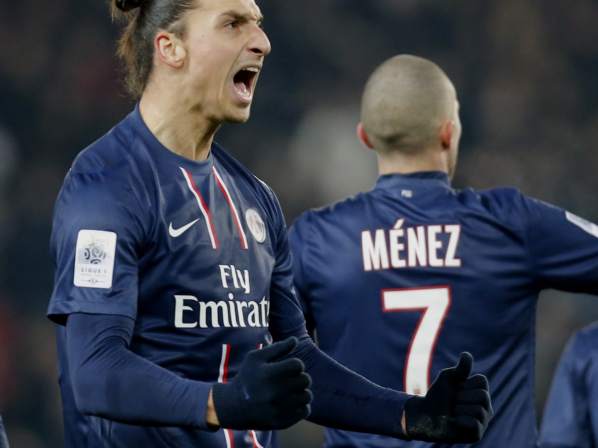 Zlatan Ibrahimovič sa teší z gólu