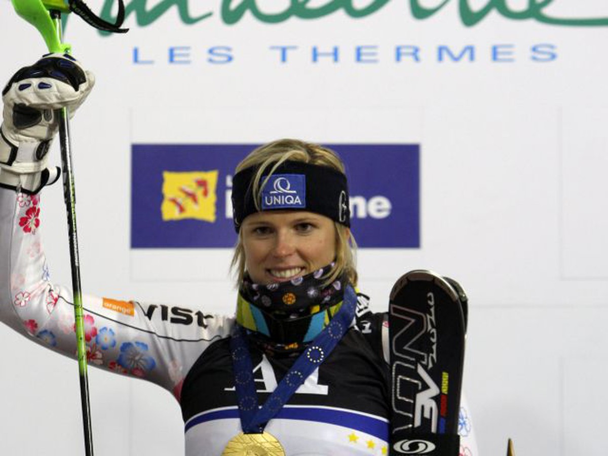 Veronika Zuzulová