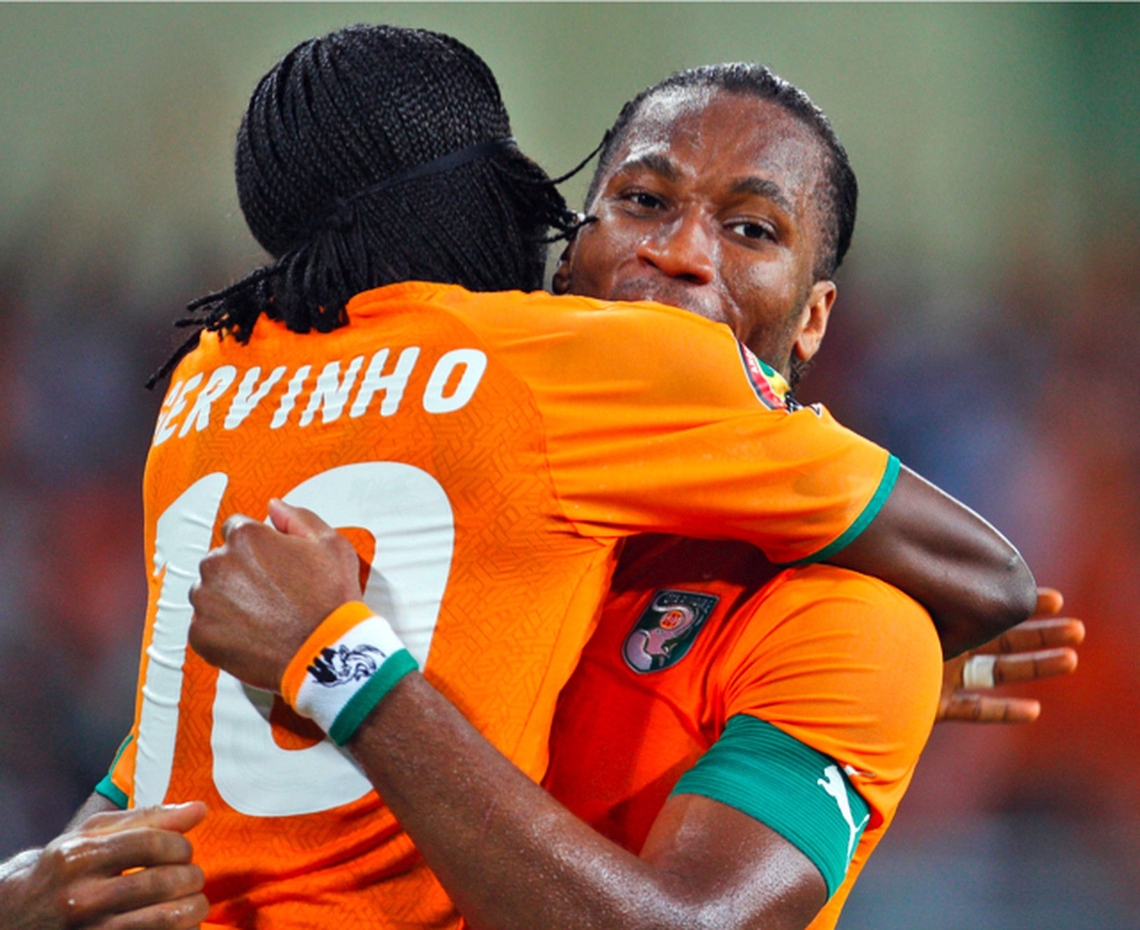 Gervinho a Didier Drogba