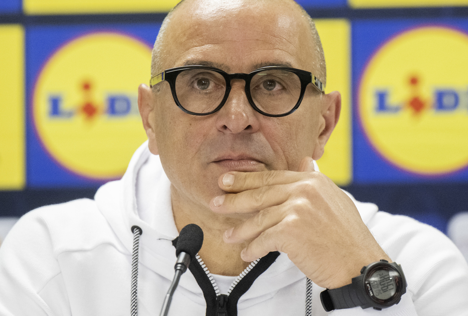 Tréner slovenskej futbalovej reprezentácie