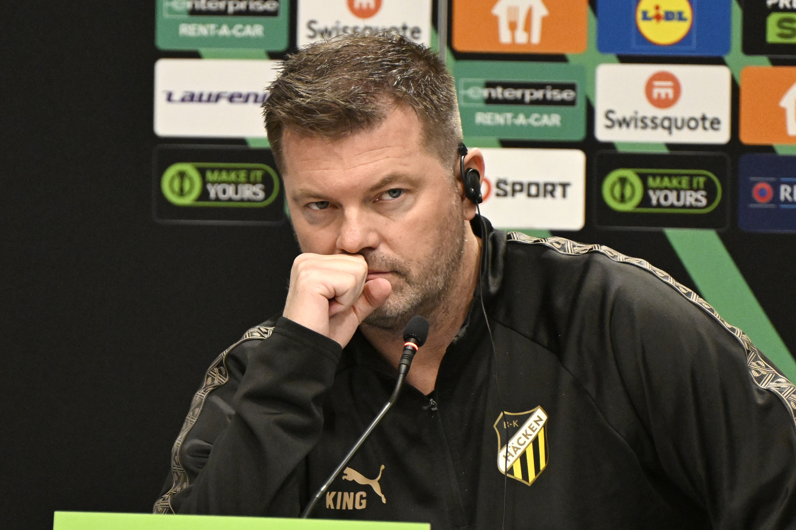 Tréner švédskeho tímu BK