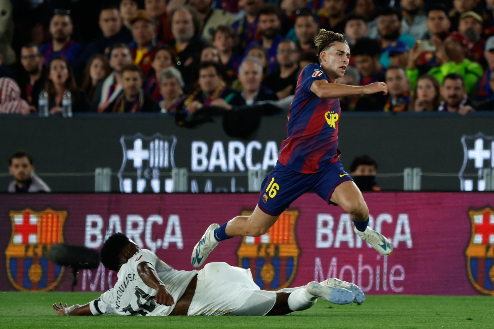 Aurelien Tchouaméni a Fermin