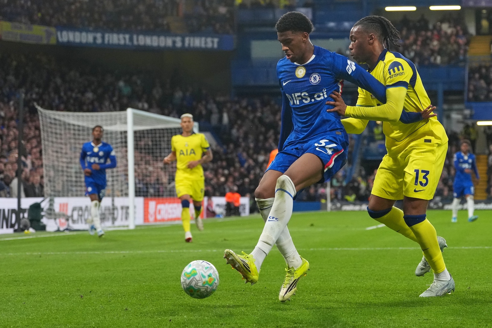 Obranca Chelsea Josh Acheampong