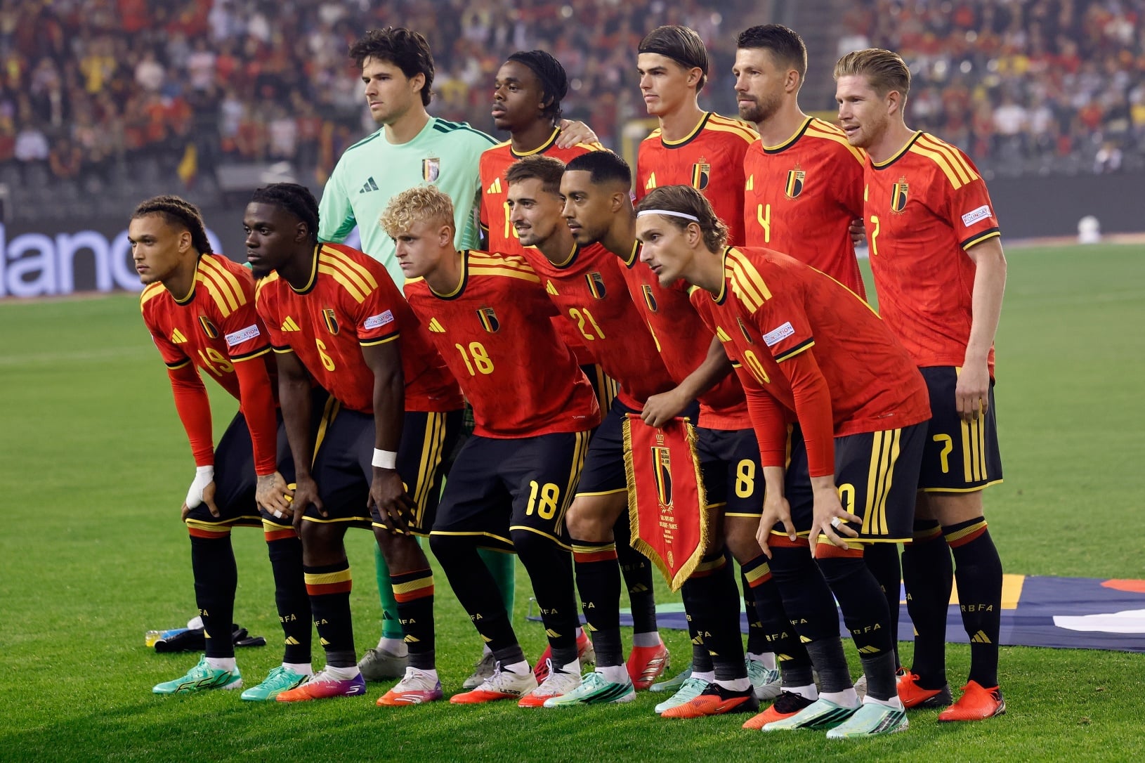 Belgickí futbalisti pózujú pred