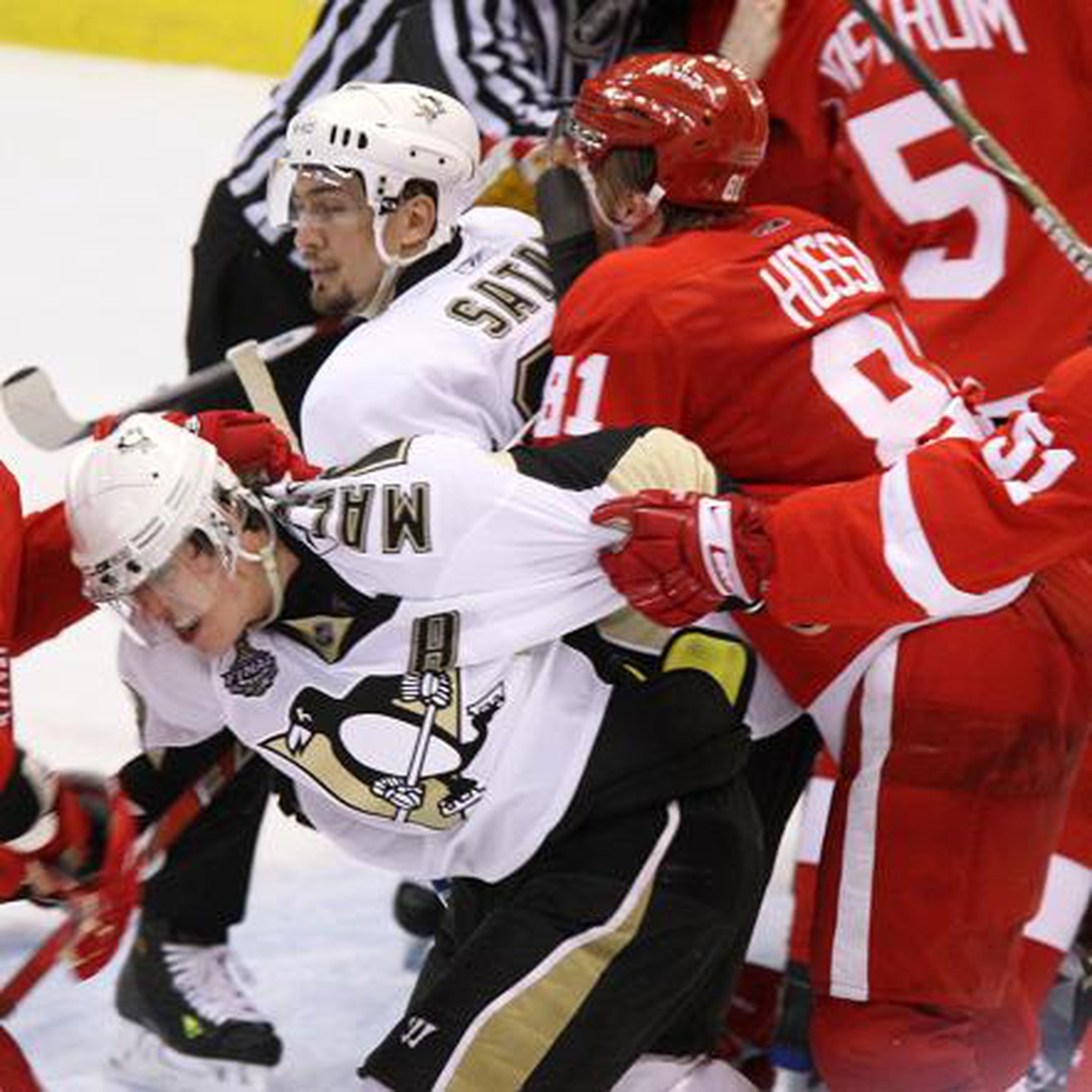 NHL, finále 2, Šatan,