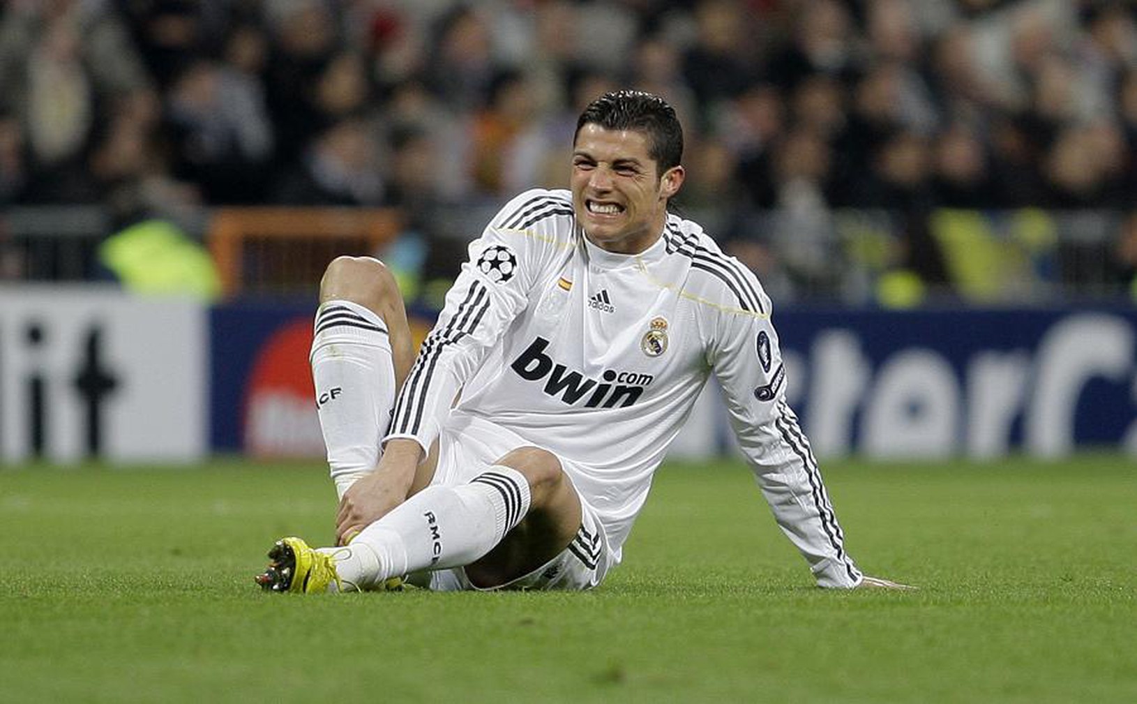 Cristiano Ronaldo na zemi,