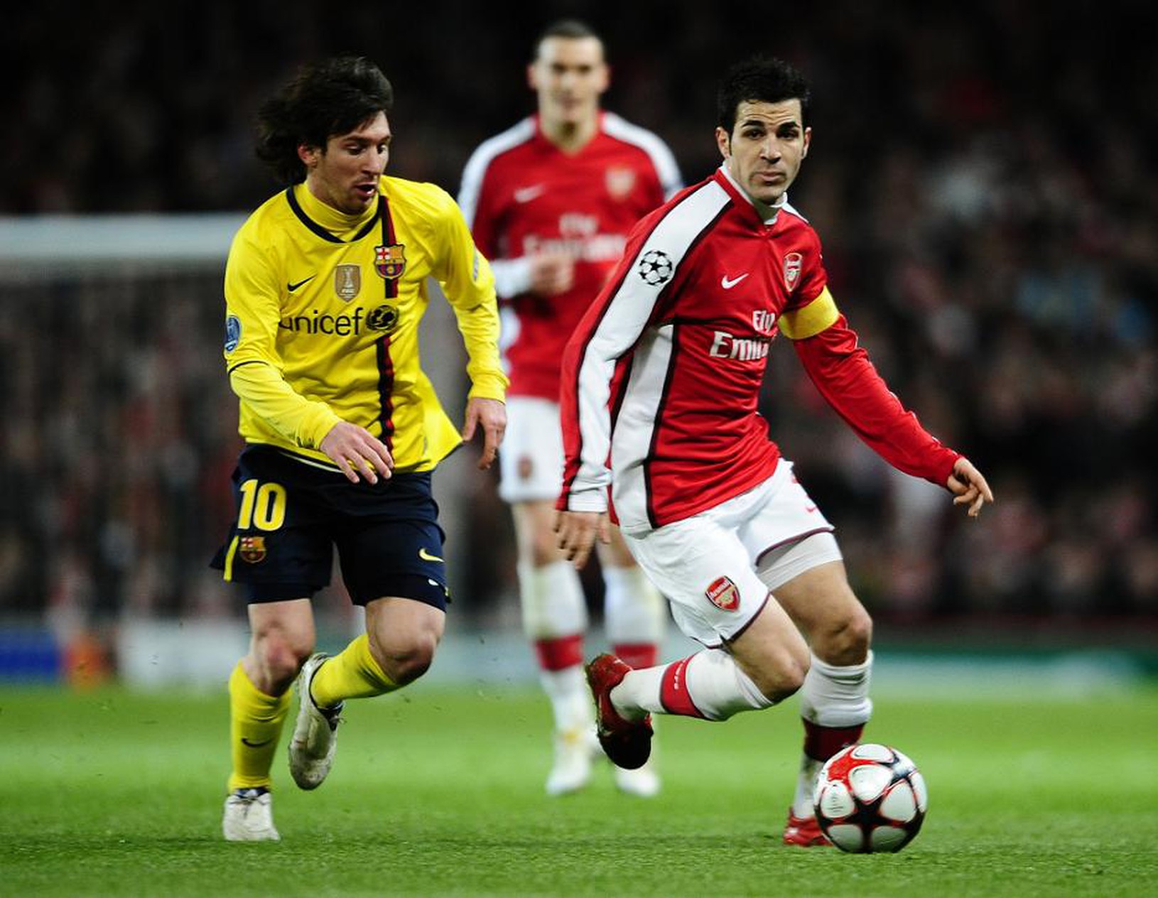 Cesc Fabregas v súboji