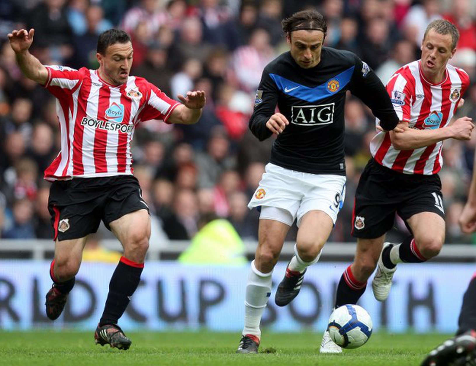 Dimitar Berbatov v súboji