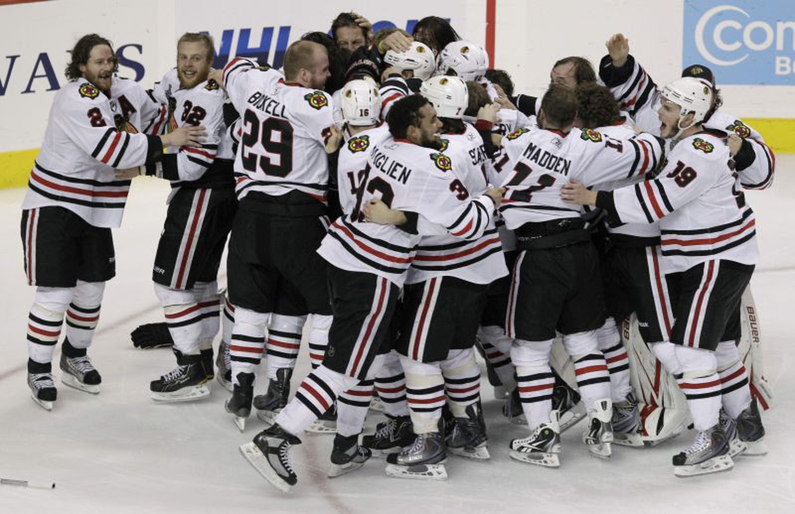 Eufória hráčov Chicaga Blackhawks
