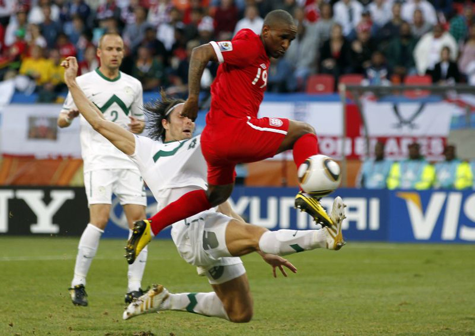 Defoe otvára skóre zápasu