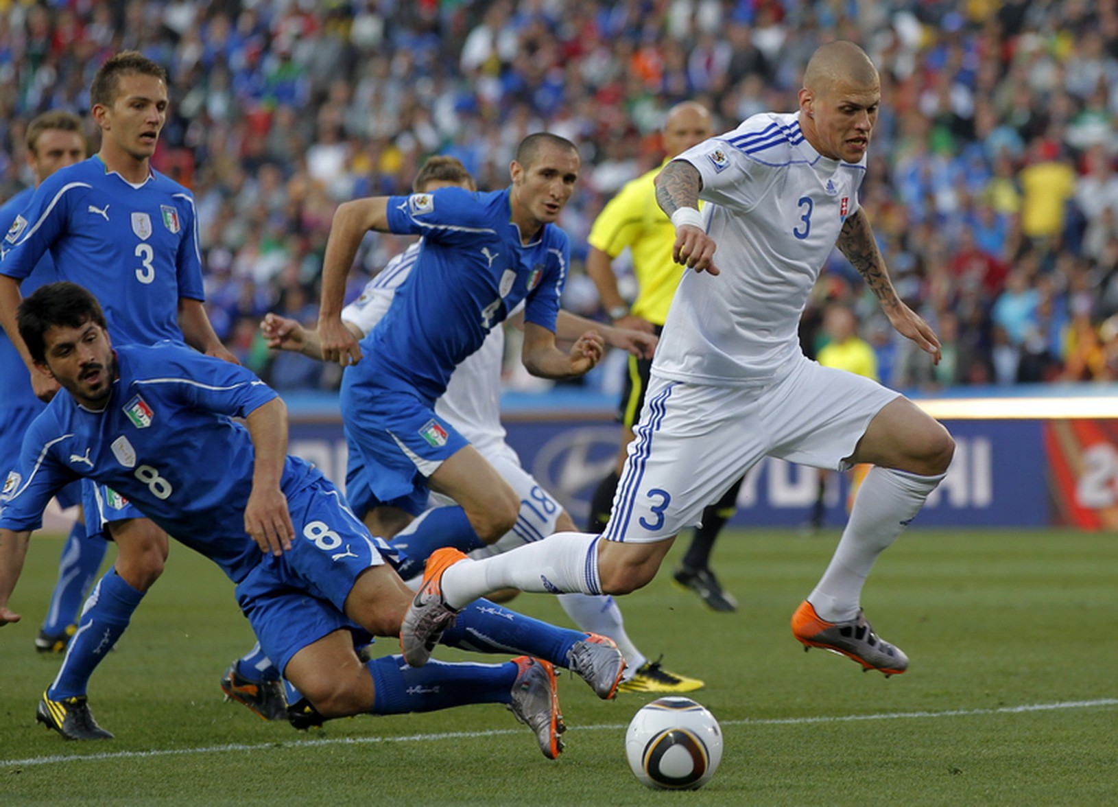 Martin Škrtel v akcii