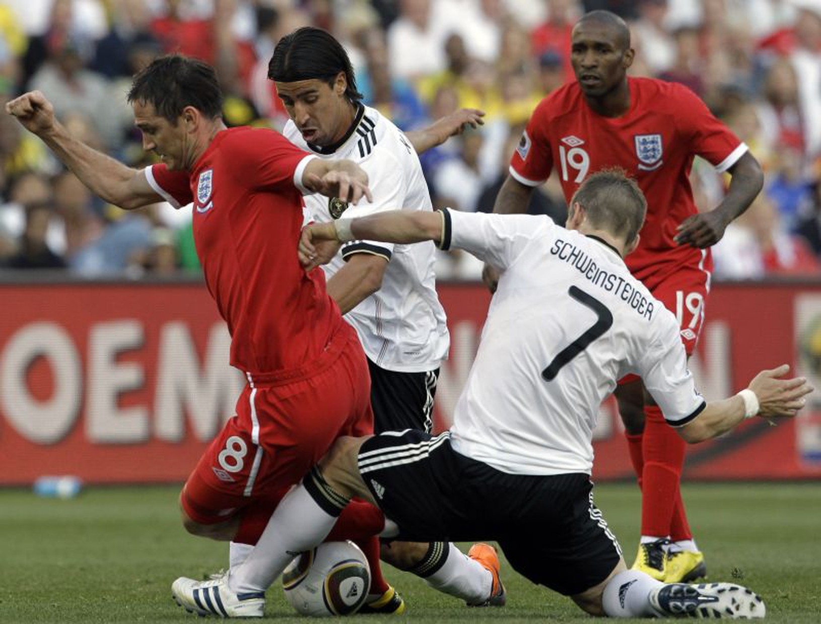 Lampard, Schweinsteiger, Khedira a