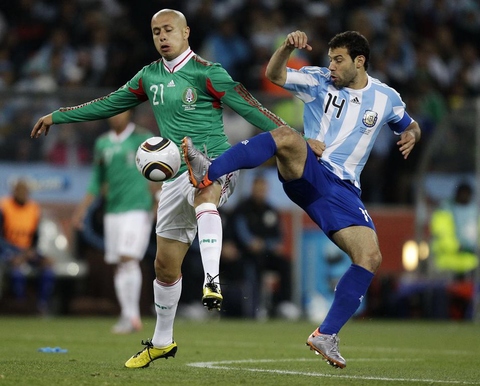 Bautista a Mascherano, 27.6.2010