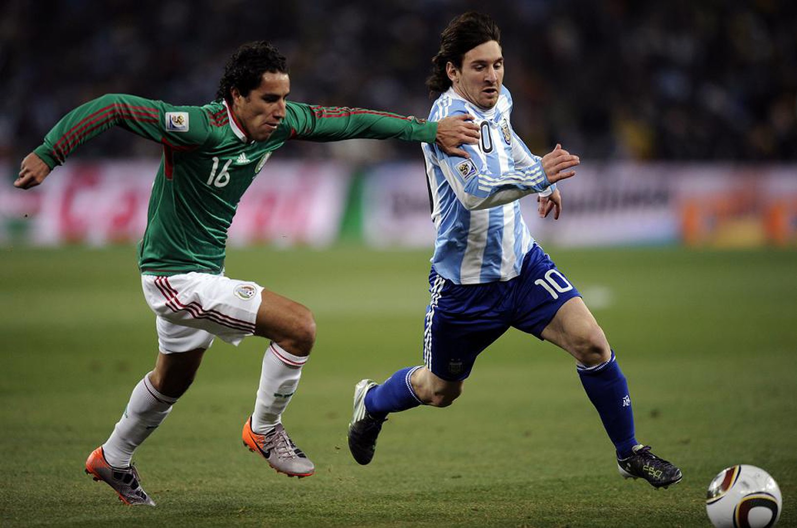 Lionel Messi a Efrain