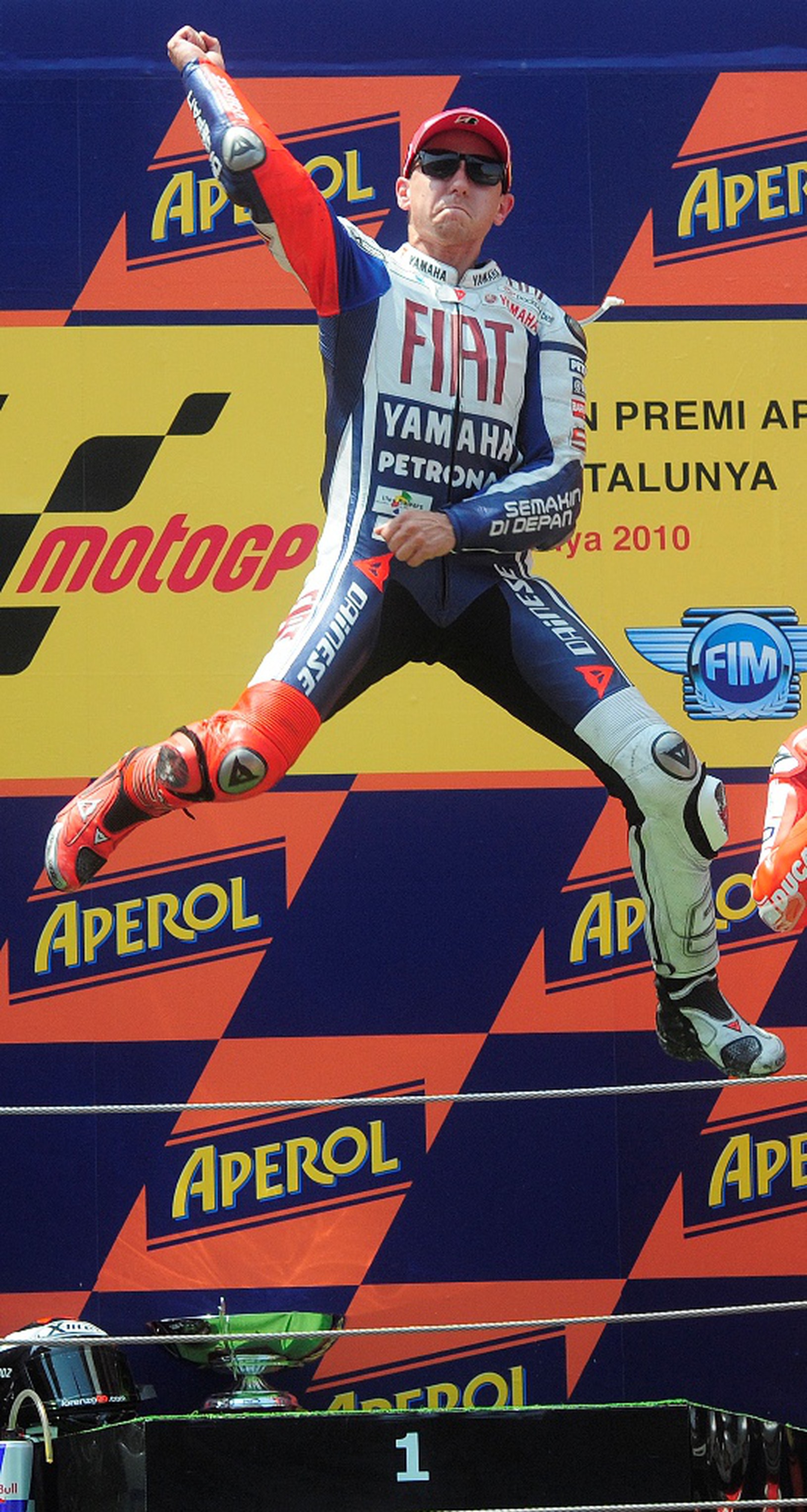 Jorge Lorenzo oslavuje triumf