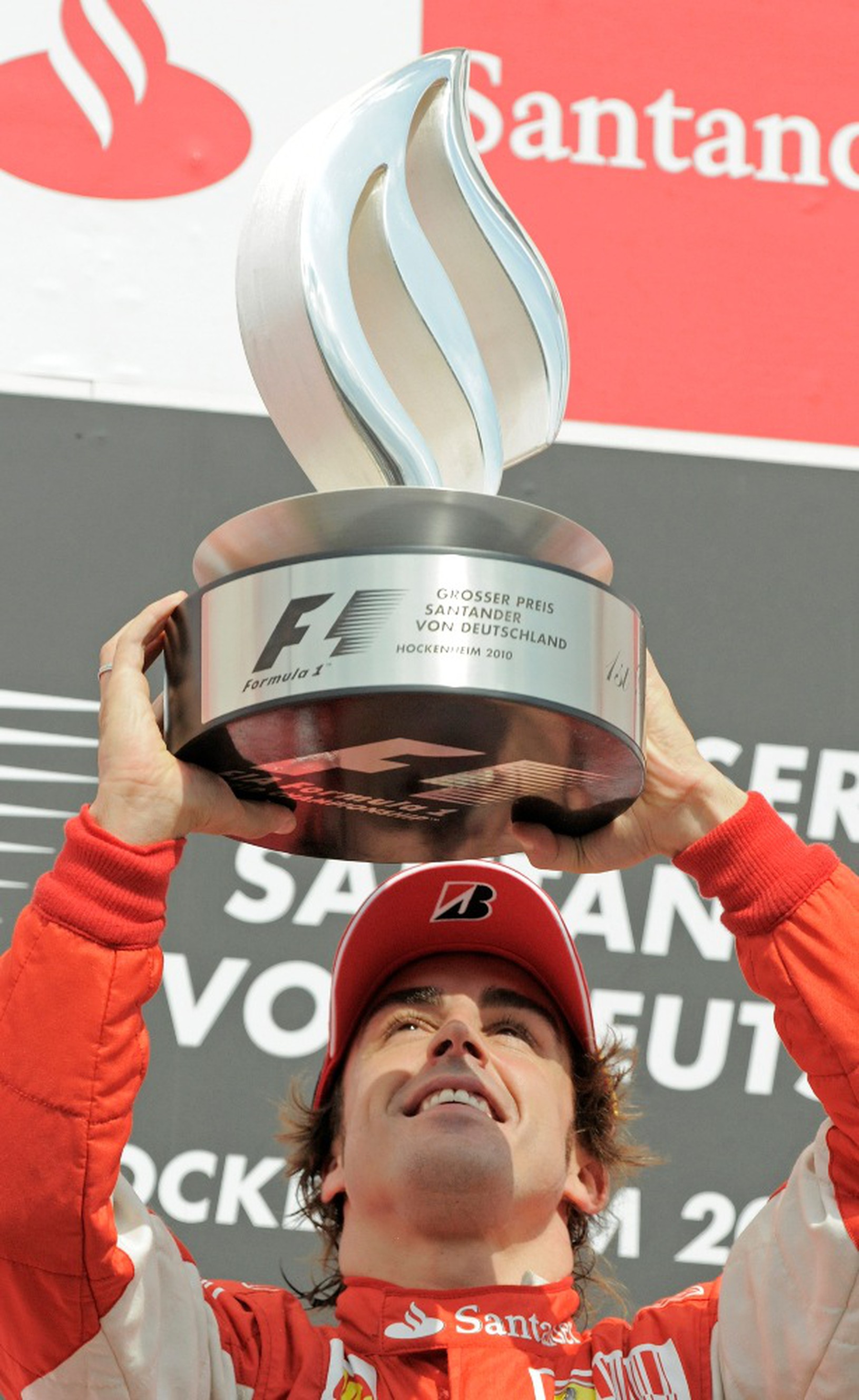 Fernando Alonso s trofejou