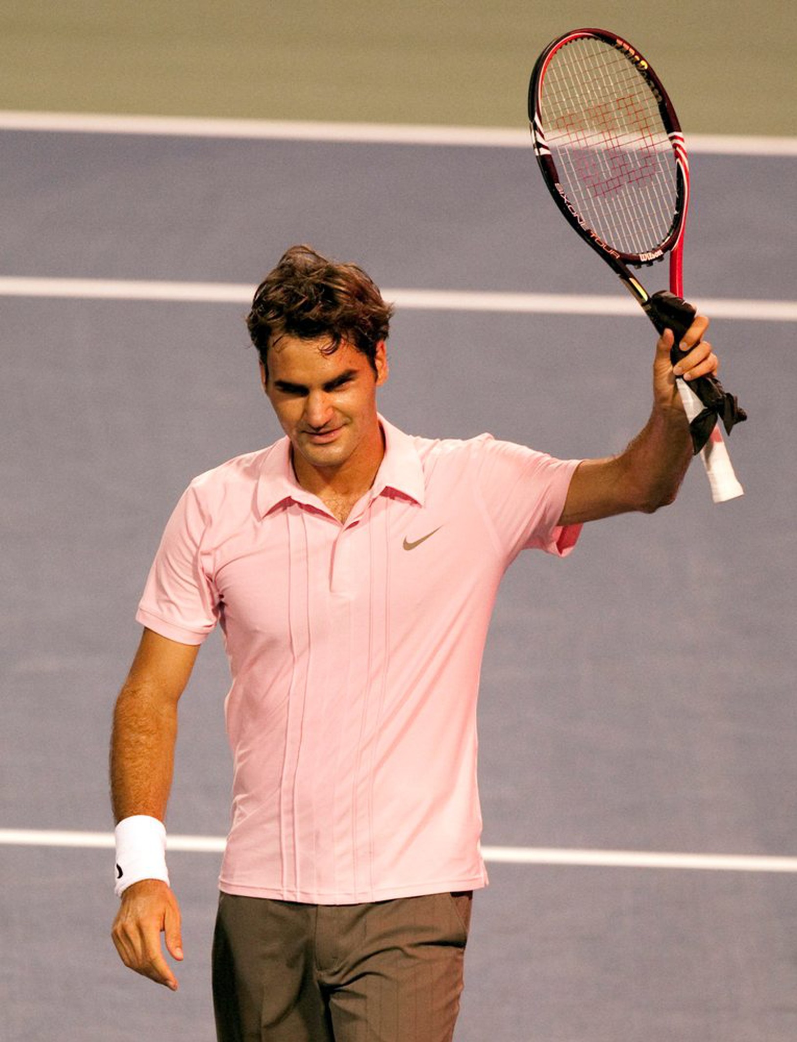 Roger Federer  postúpil