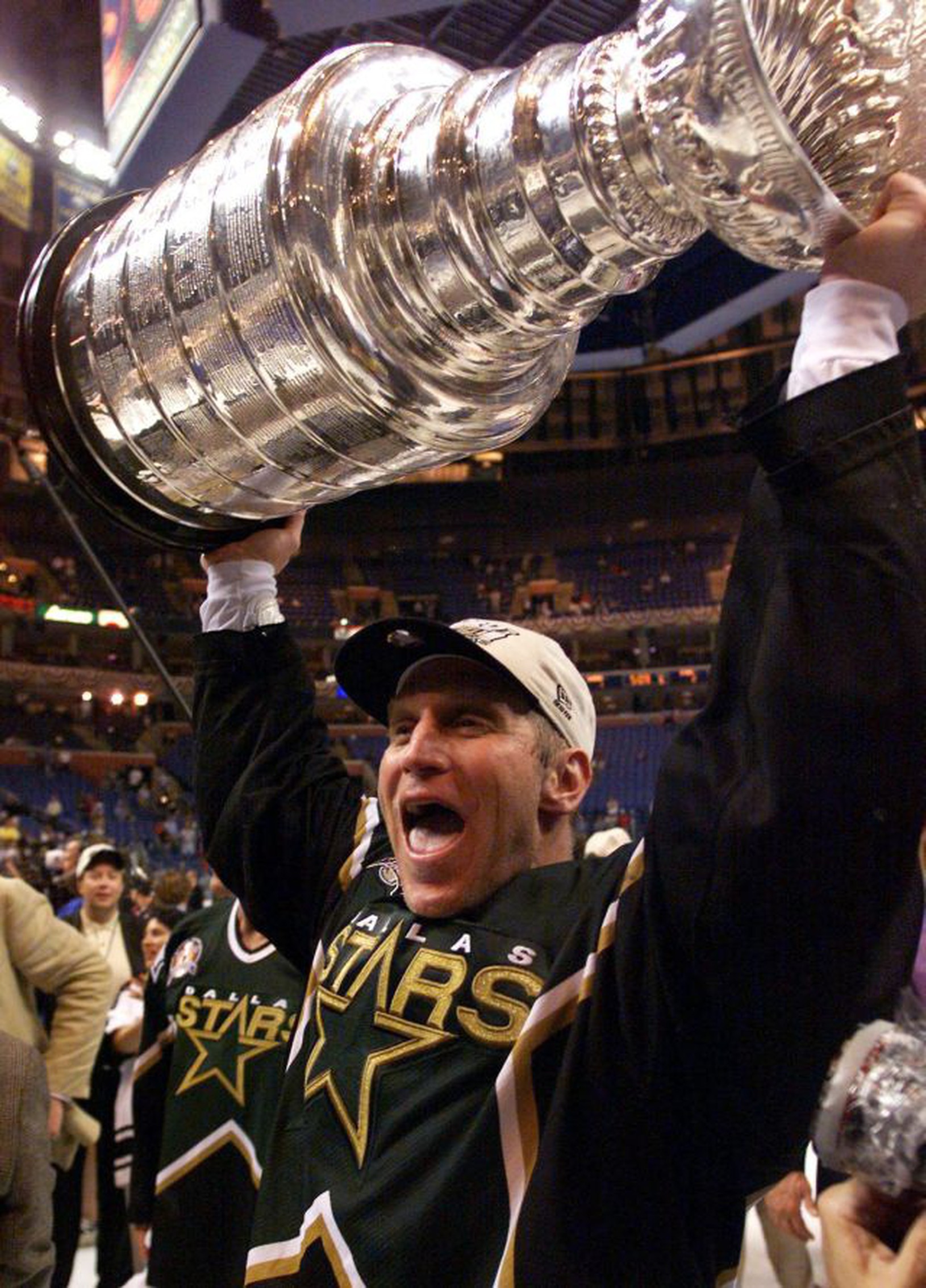 Brett Hull, 20. júna