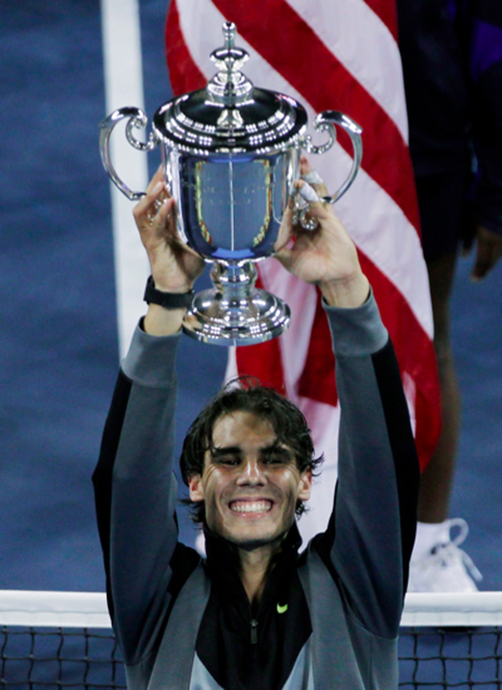 Rafael Nadal s trofejou