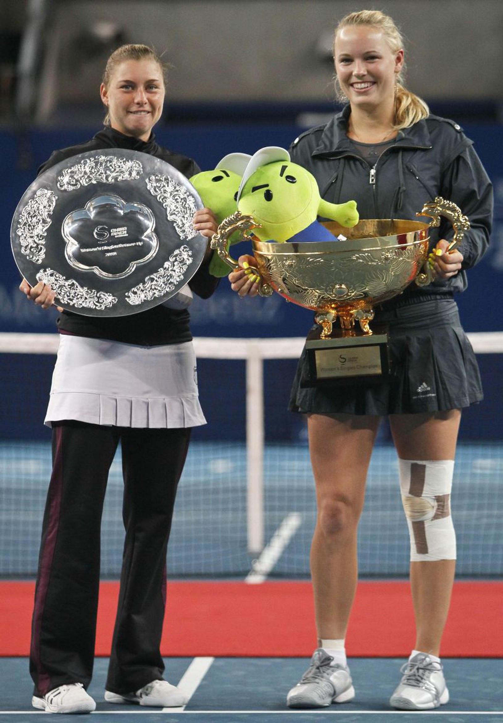 Vera Zvonarevová a Caroline
