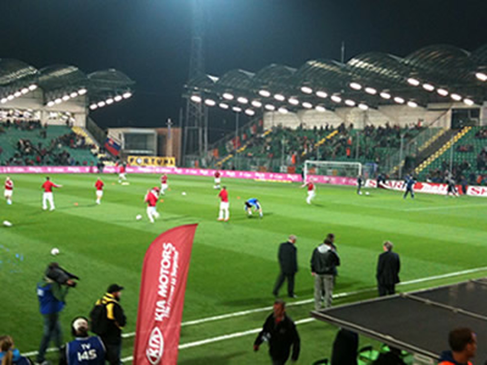 Rozcvička reprezentantov SR pred