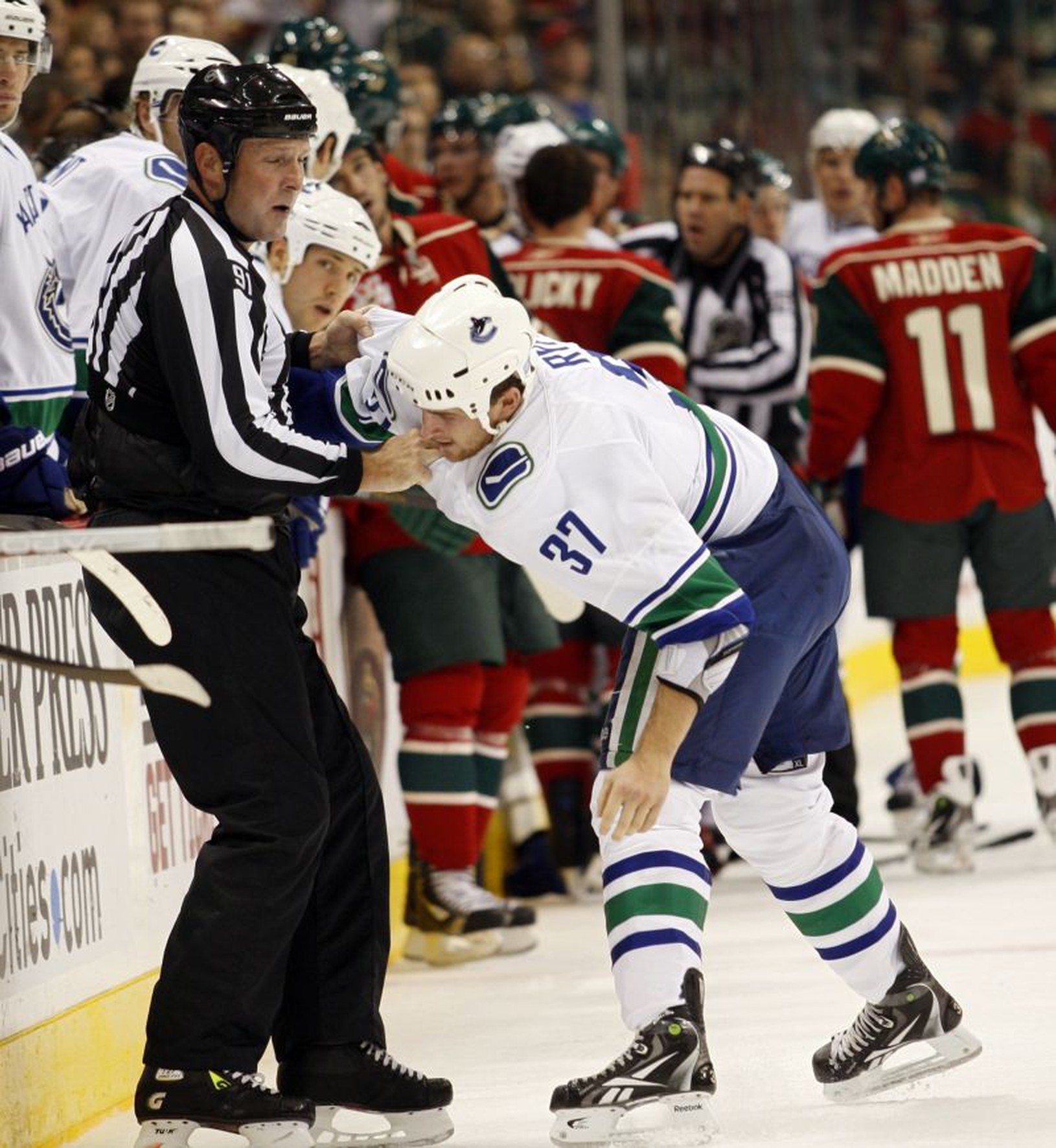 Rick Rypien neudržal nervy