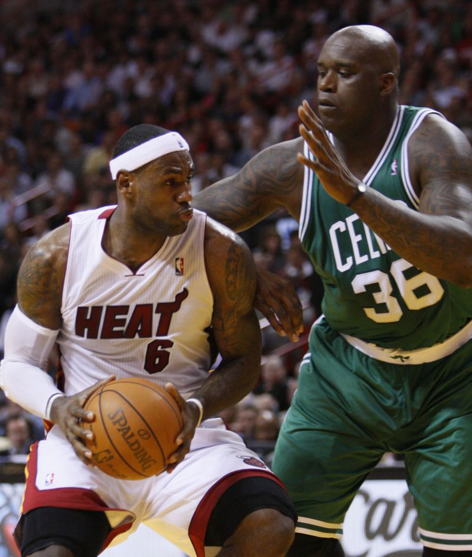 LeBron James a Shaquille