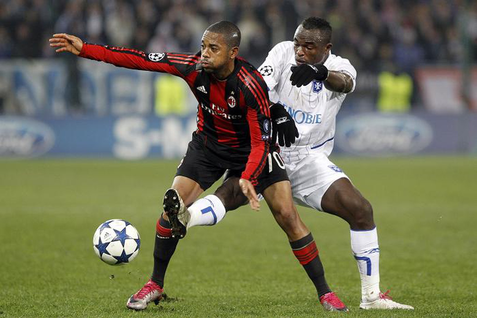 Rubinho a Dennis Oliech