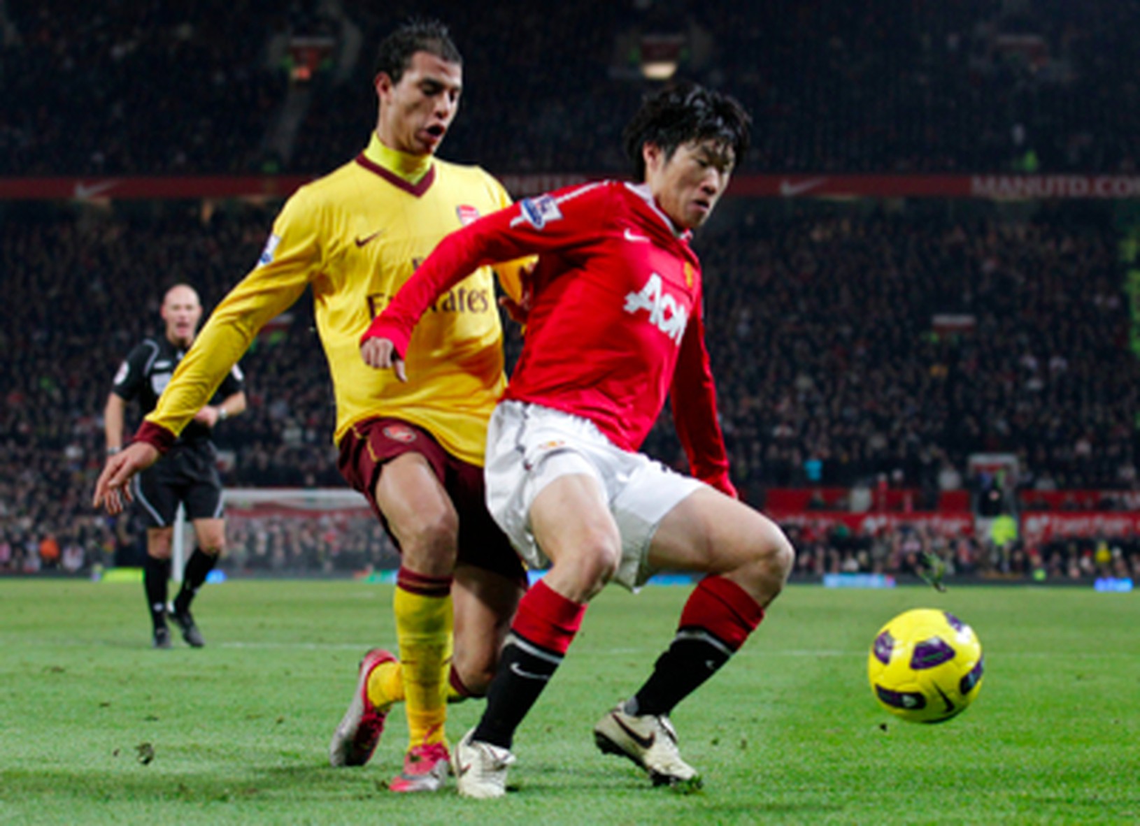 Chamakh v súboji s