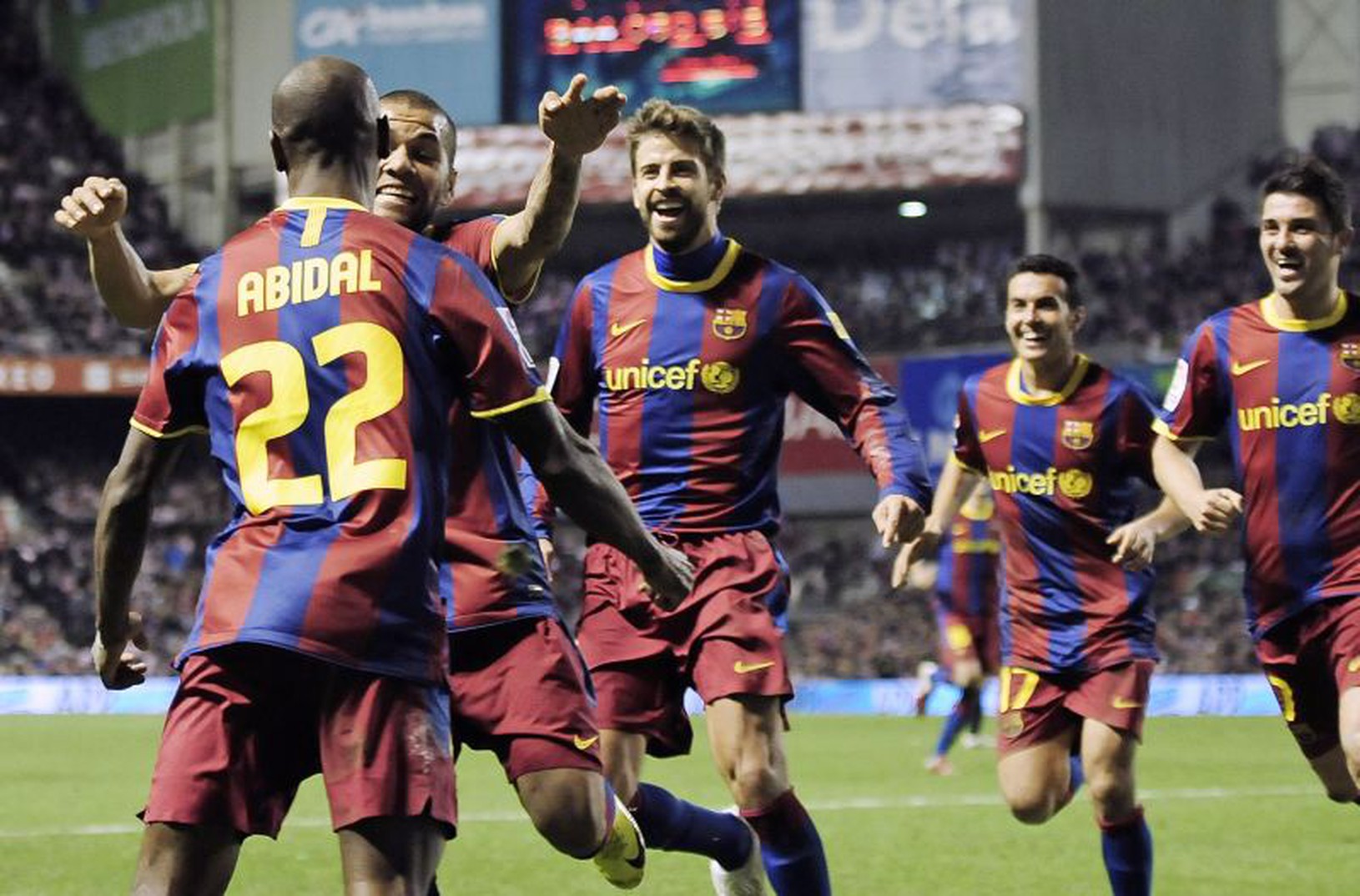 Netradičný strelec Barcelony Abidal