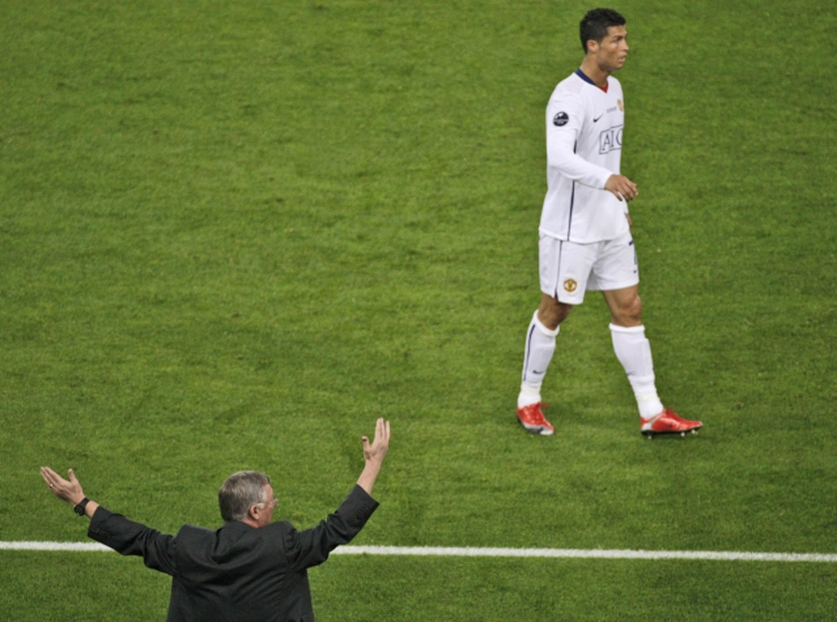Cristiano Ronaldo,  Alex