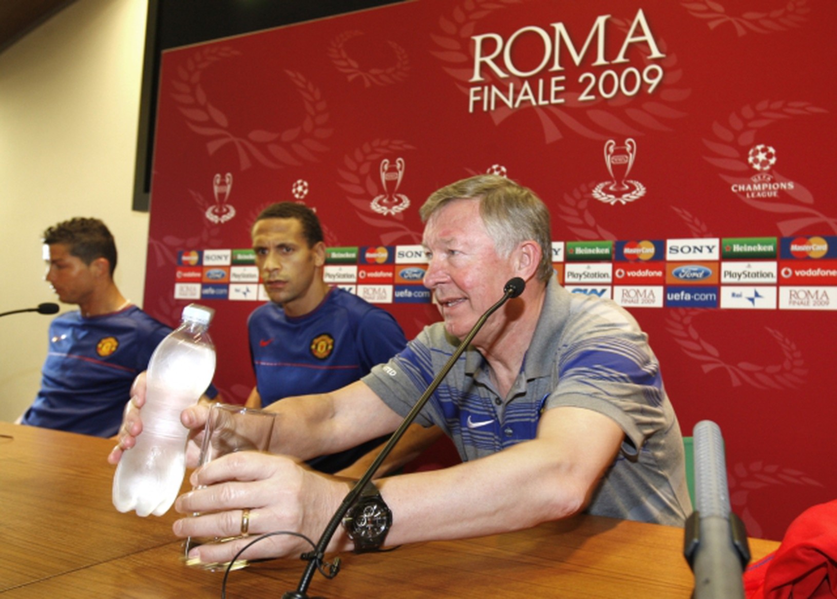 Alex Ferguson, Rio Ferdinand,