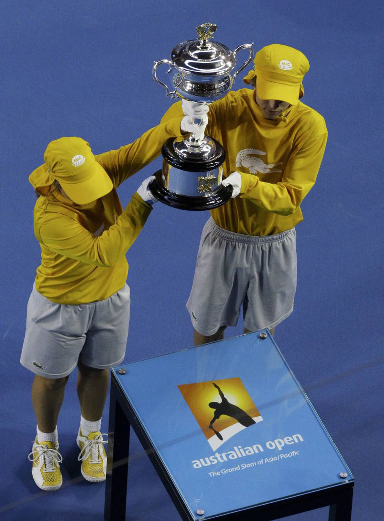 Trofej pre ženskú víťazku