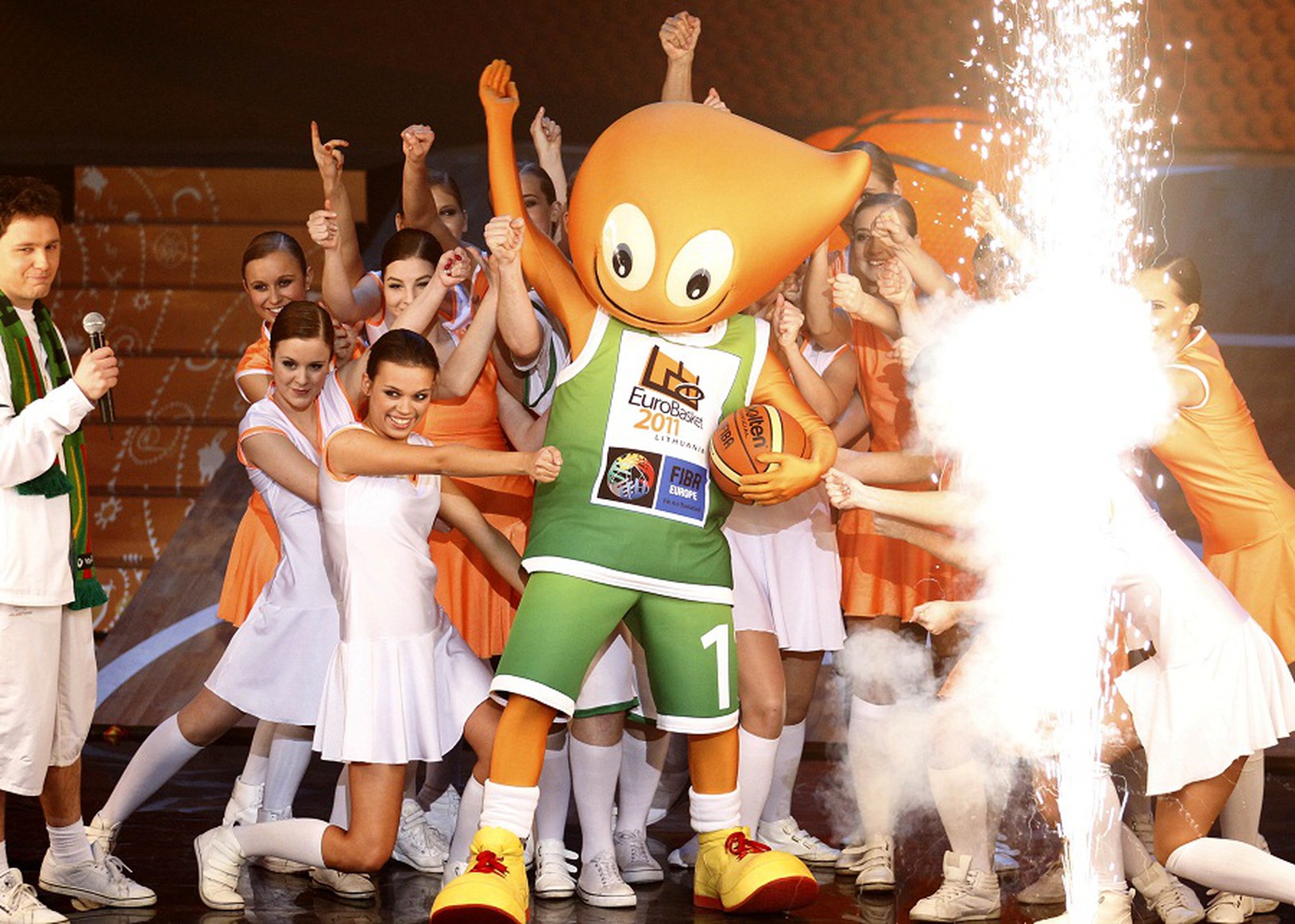 Maskot ME 2011