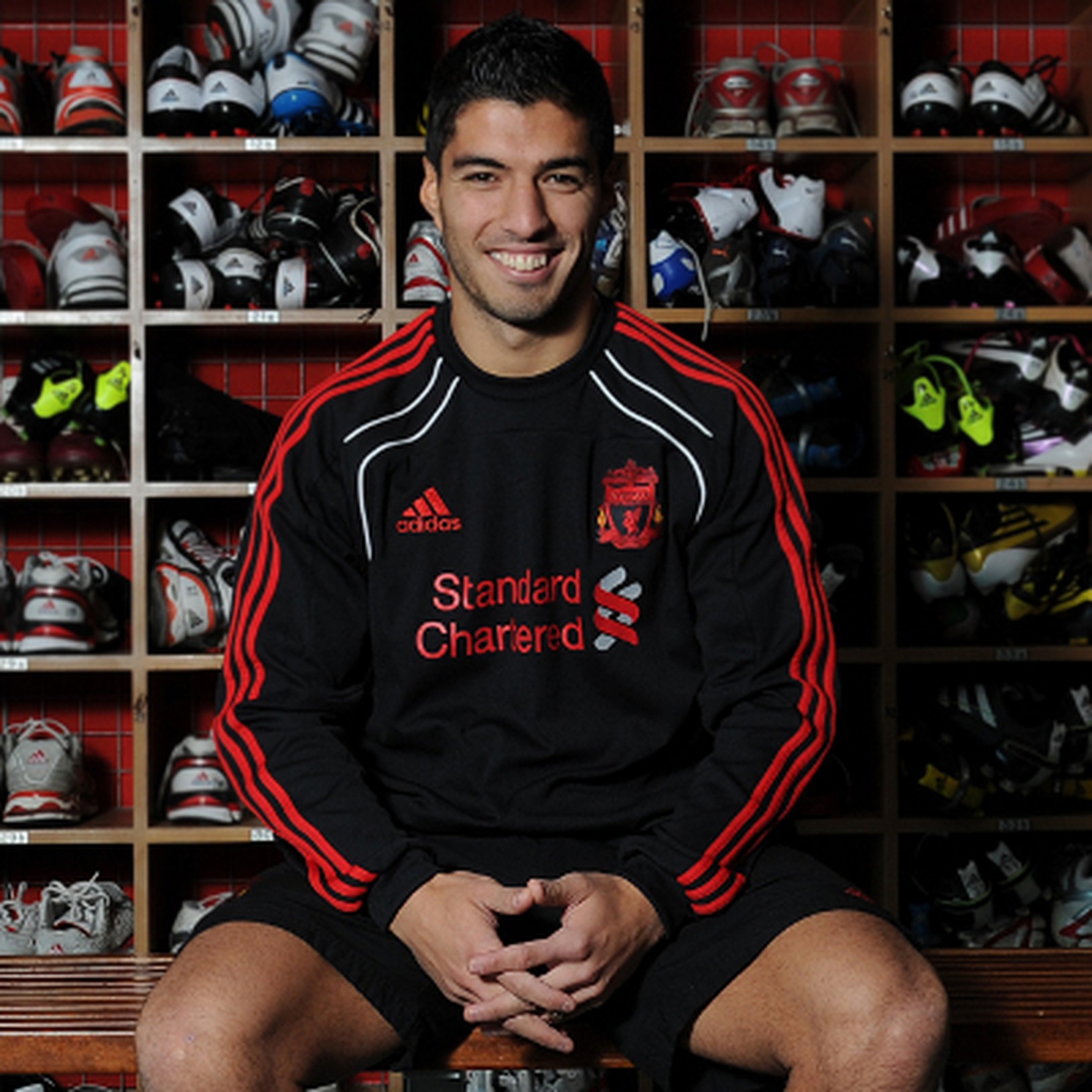 Luis Suarez v Liverpoole